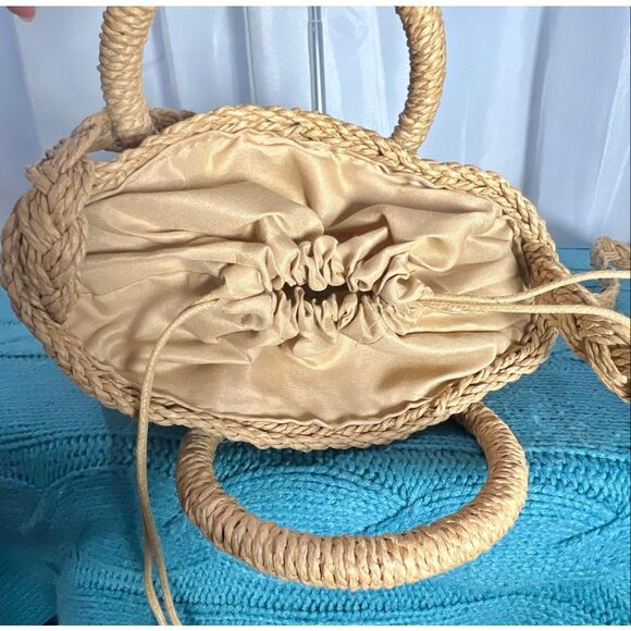 Woven Straw / Grass Tote, Purse/Bag, Square Bottom Thailand Shoulder, Arm Carry - Picture 7 of 7